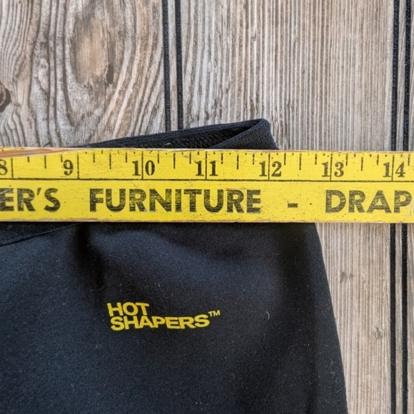 #2 Hot Shapers compression shorts NO TAG measurements below - Picture 3 of 5